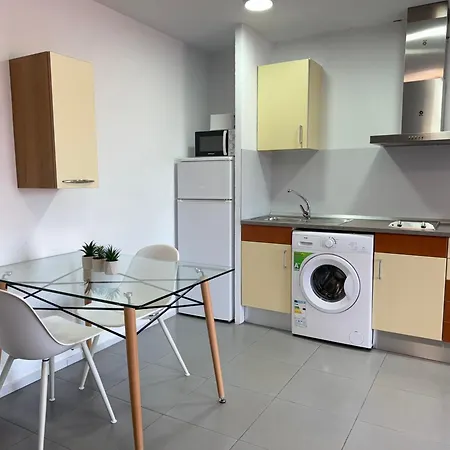 Agi Peater Center Apartamento