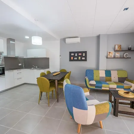 Apartamento Agi Peater Center *