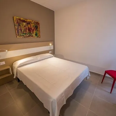 Apartamento Agi Peater Center *