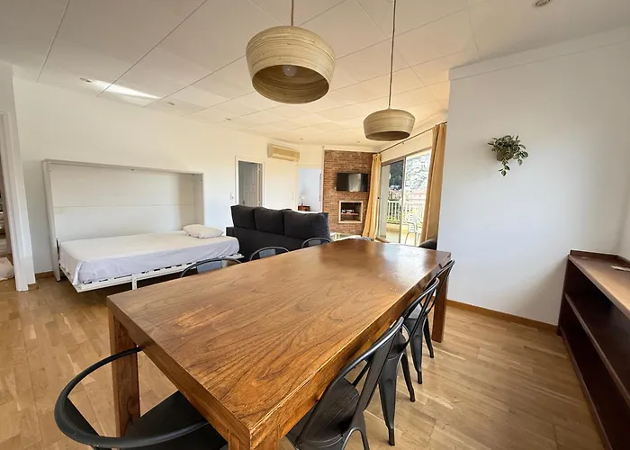 Agi Peater Center Apartment *