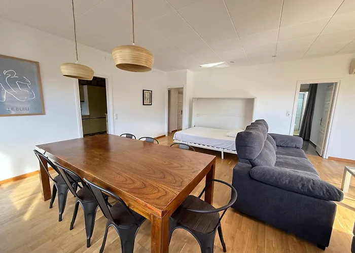 Agi Peater Center Apartment