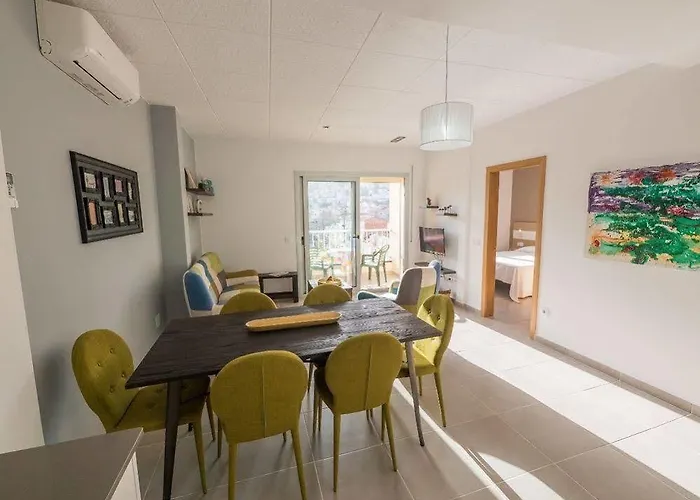 Agi Peater Center Apartment *