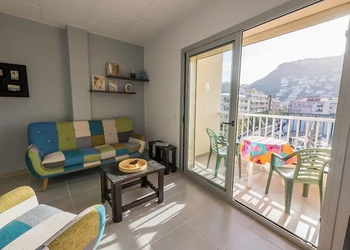 Agi Peater Center Apartment